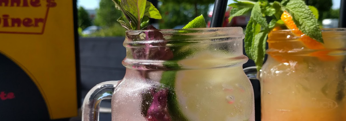 HOMEMADE LEMONADES